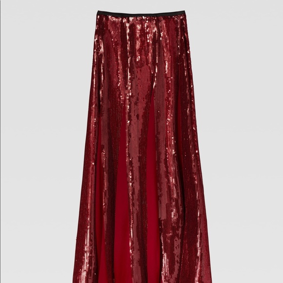 Zara Burgundy Midi Flare Sequin Skirt! So cute fancy or with a t shirt. - Picture 3 of 9
